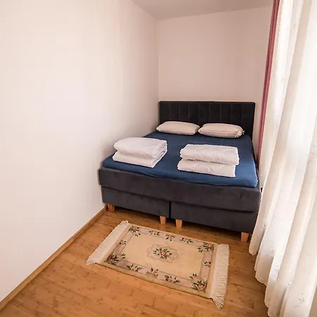 Apartman Avaz توزلا